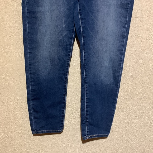 Denizen Jeans 4 Blue Stretchy Modern Ankle Skinny Mid Rise LOGO Cotton Blend - Picture 3 of 16